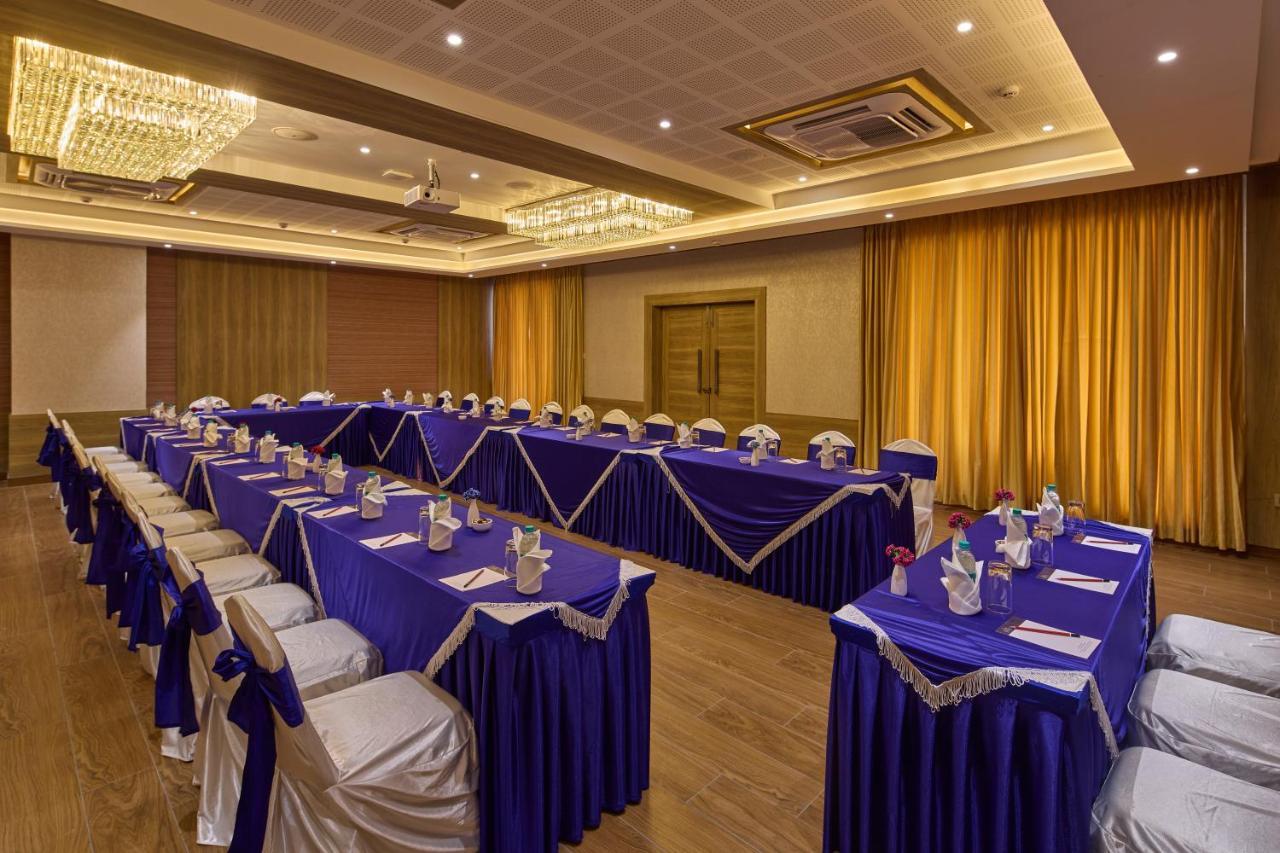 Grand Continent Hosur A Sarovar Portico Affiliate Hotel Экстерьер фото