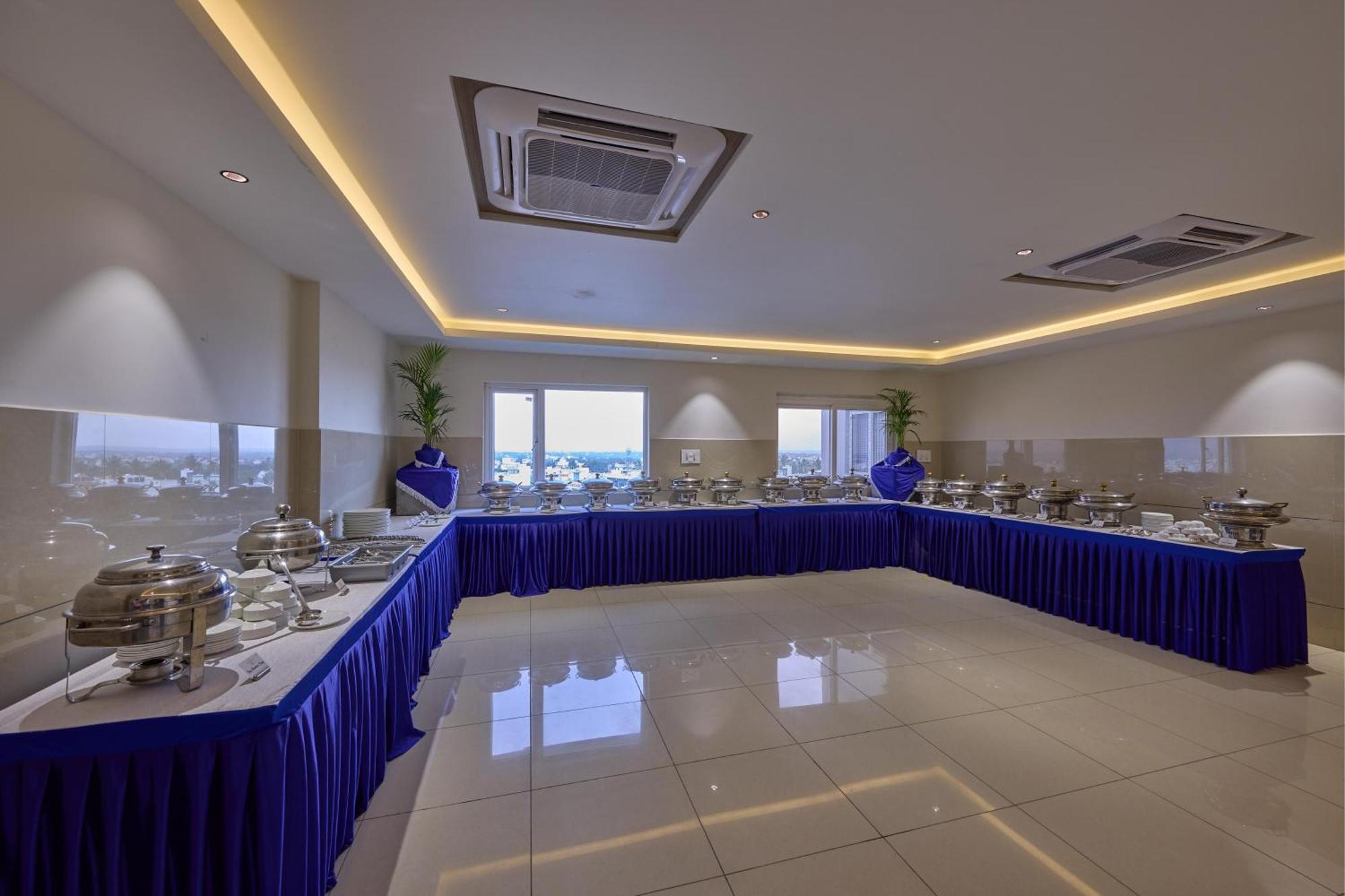 Grand Continent Hosur A Sarovar Portico Affiliate Hotel Экстерьер фото